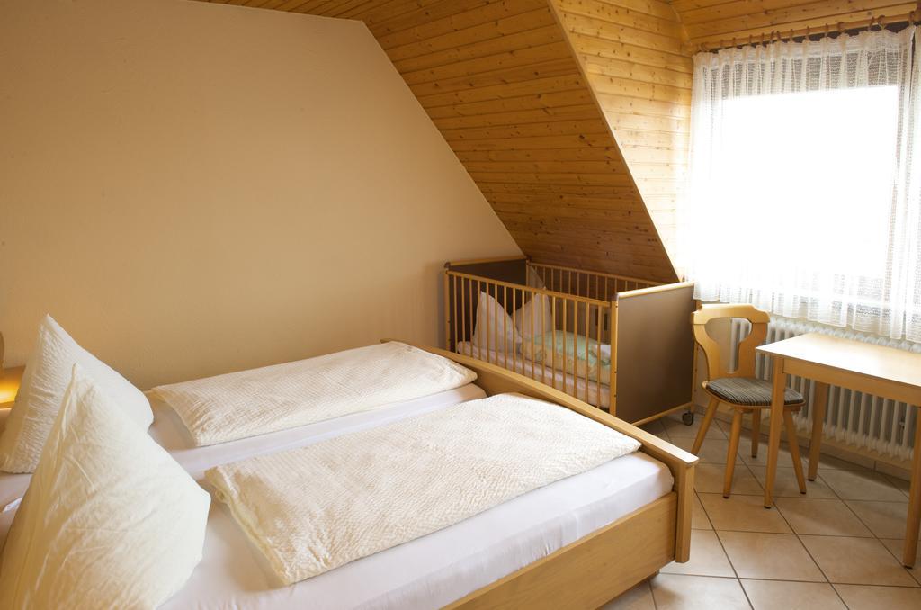 Gasthof Zum Kreuz Neuenburg am Rhein Habitación foto